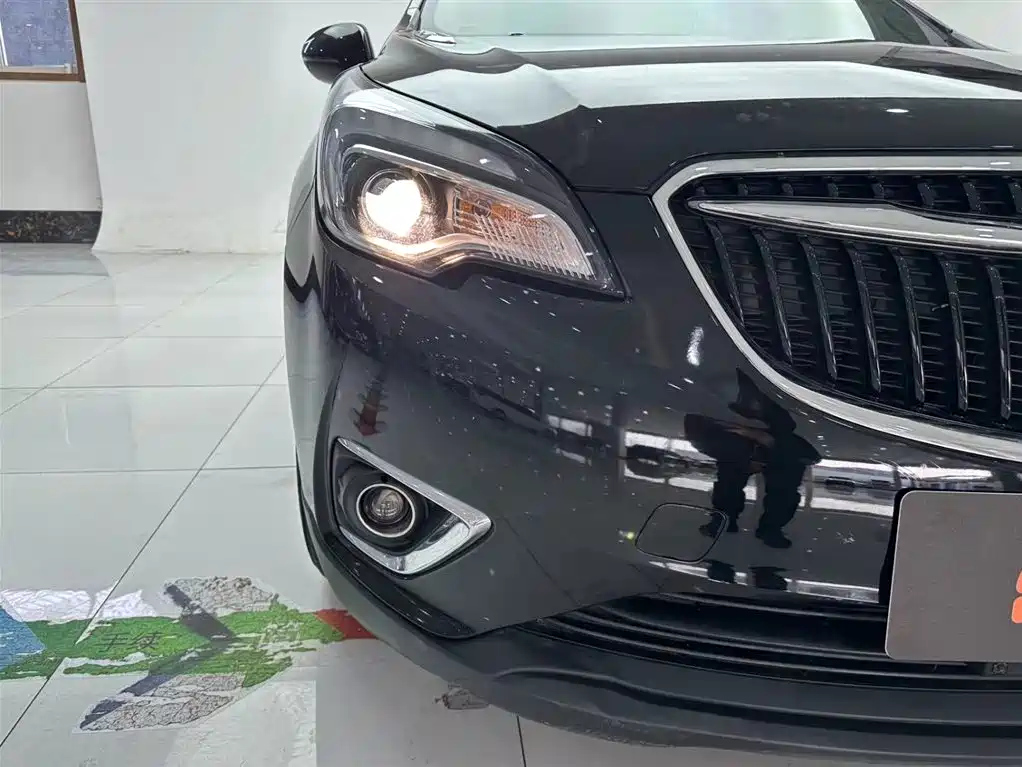 BUICK ENVISION 2018
