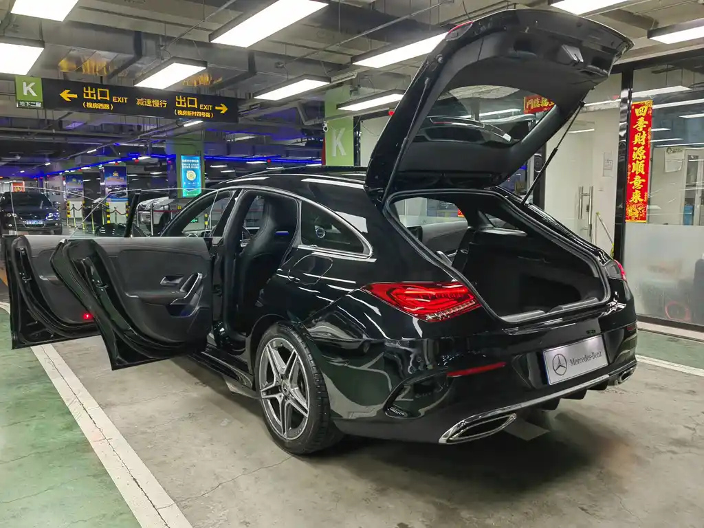 MERCEDES BENZ CLA 2023