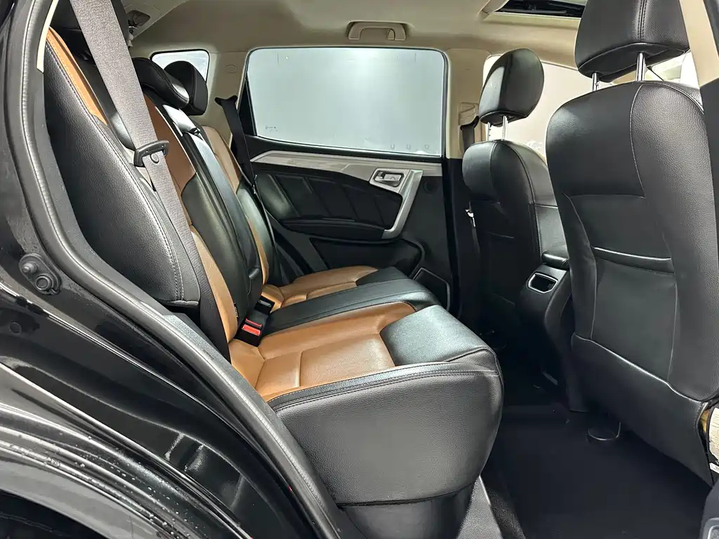 GEELY AUTO VISION X6 2017