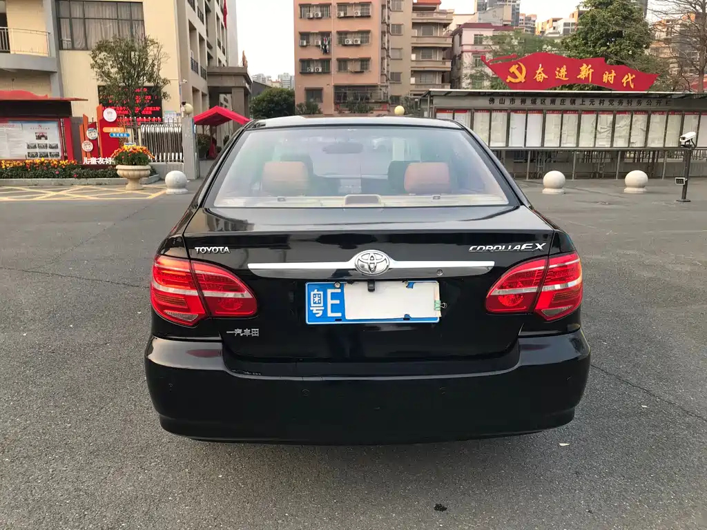 TOYOTA COROLLA 2013