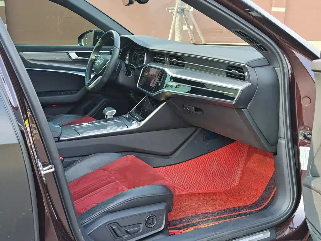 AUDI A6L 2020