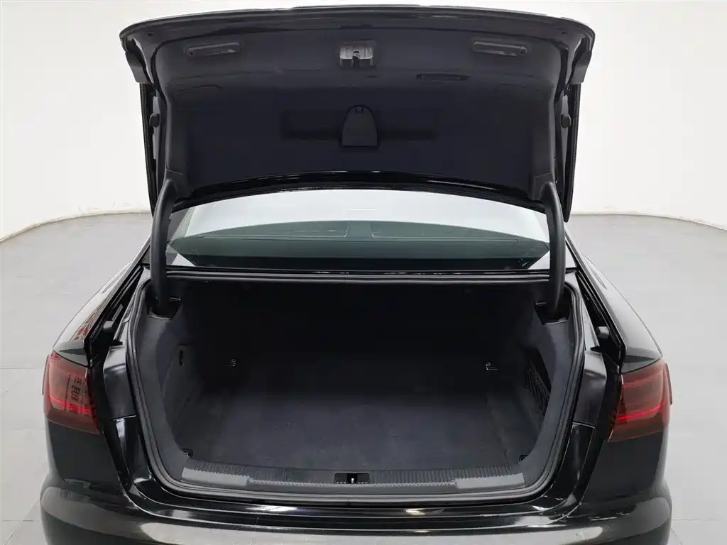 AUDI A6L 2018