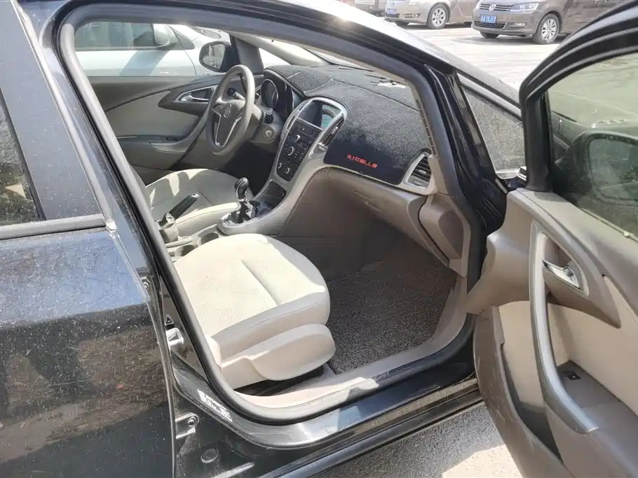 BUICK EXCELLE 2014