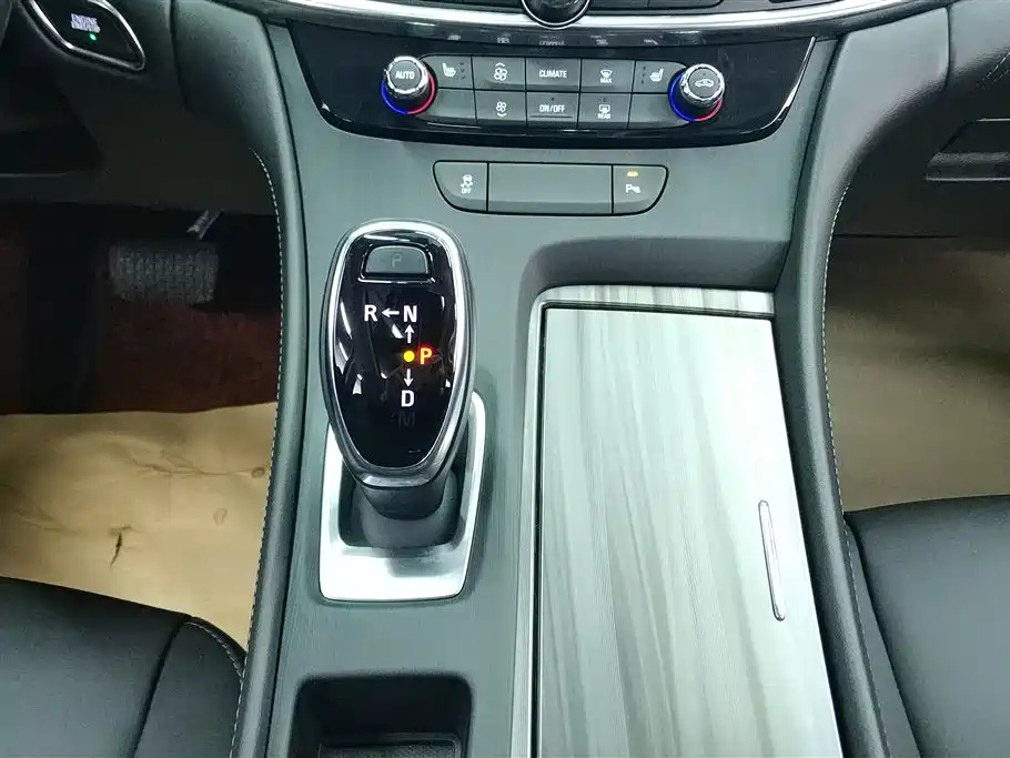 BUICK LACROSSE 2023