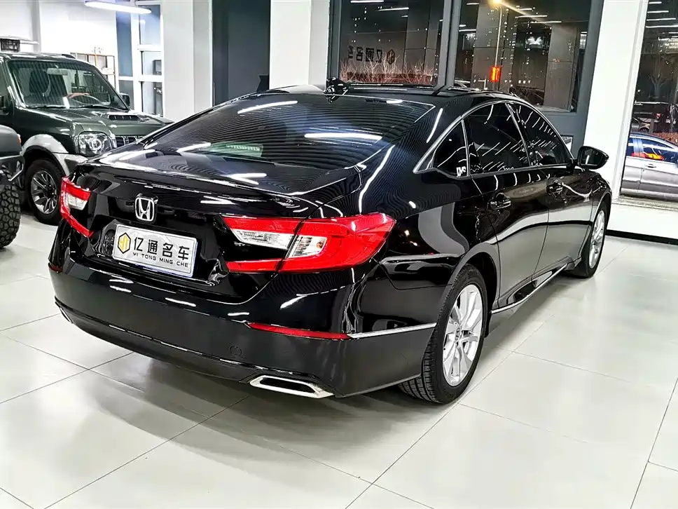 HONDA ACCORD 2021