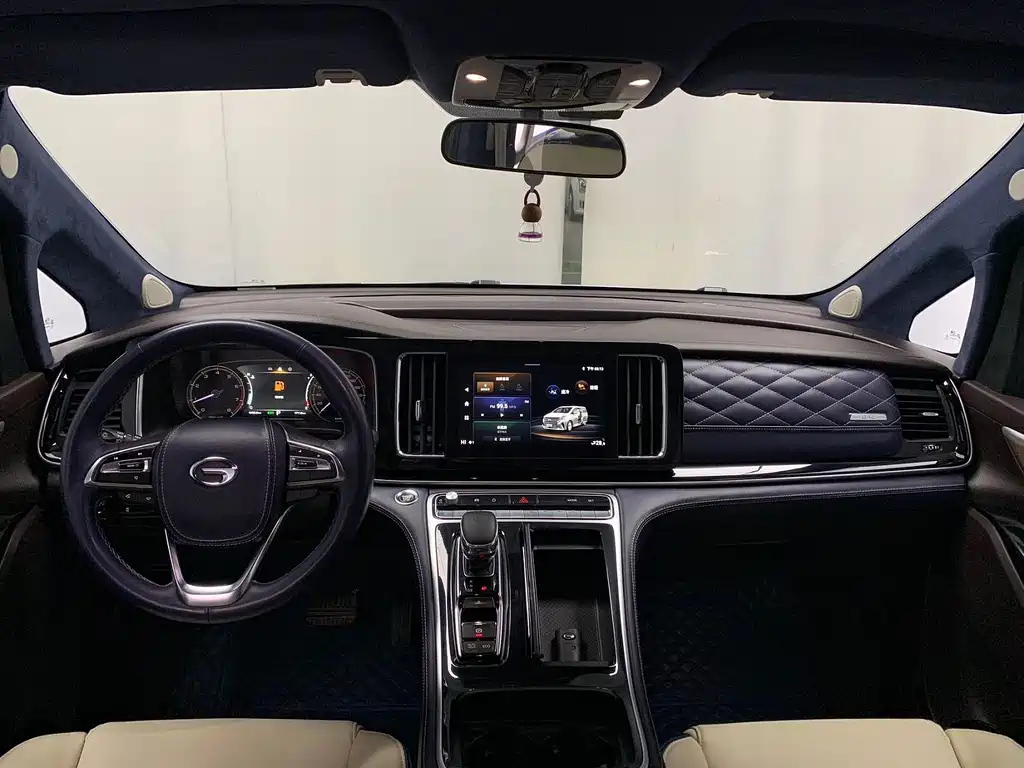 TRUMPCHI M8 2021