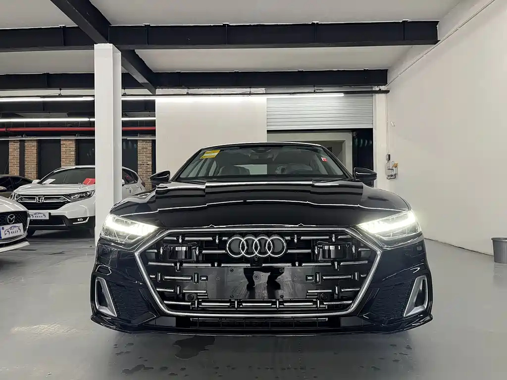 AUDI A7L 2024