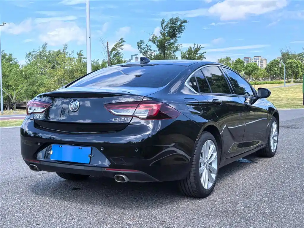 BUICK REGAL 2022