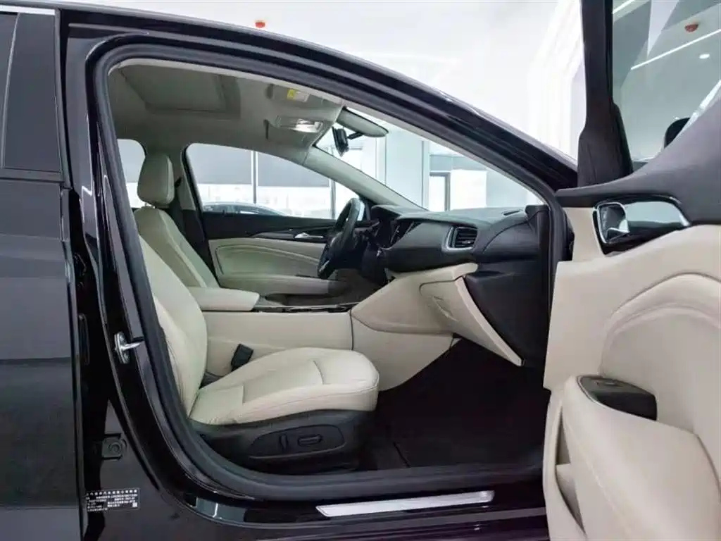 BUICK REGAL 2021