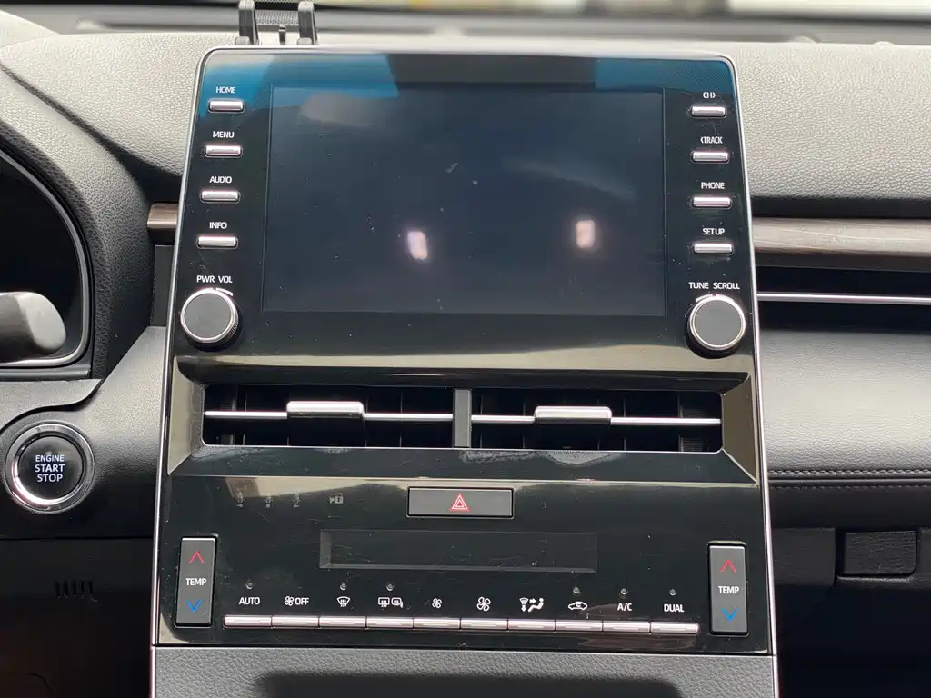 TOYOTA AVALON 2020