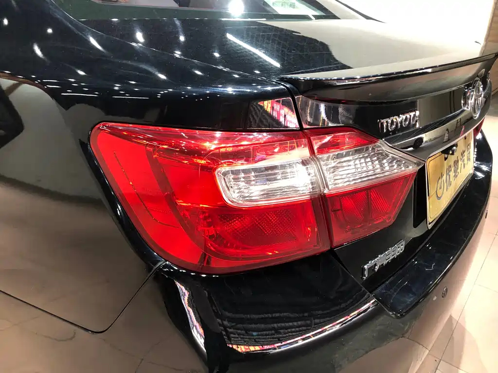 TOYOTA CAMRY 2013