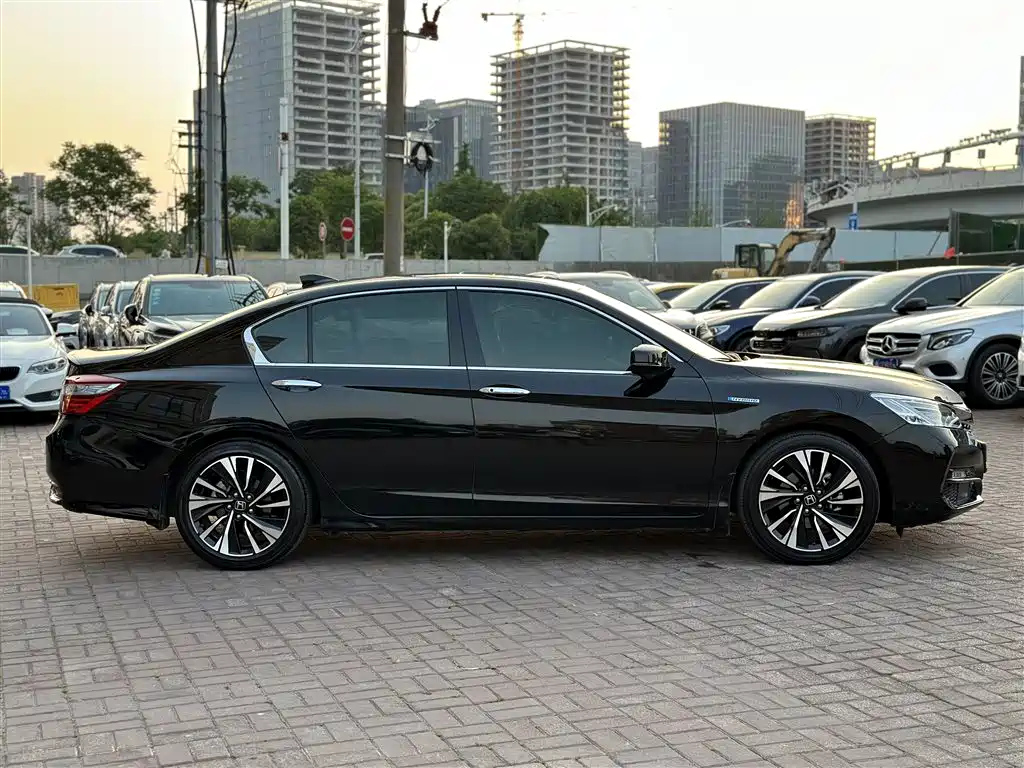 HONDA ACCORD 2017
