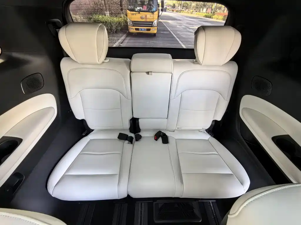 TRUMPCHI M8 2023