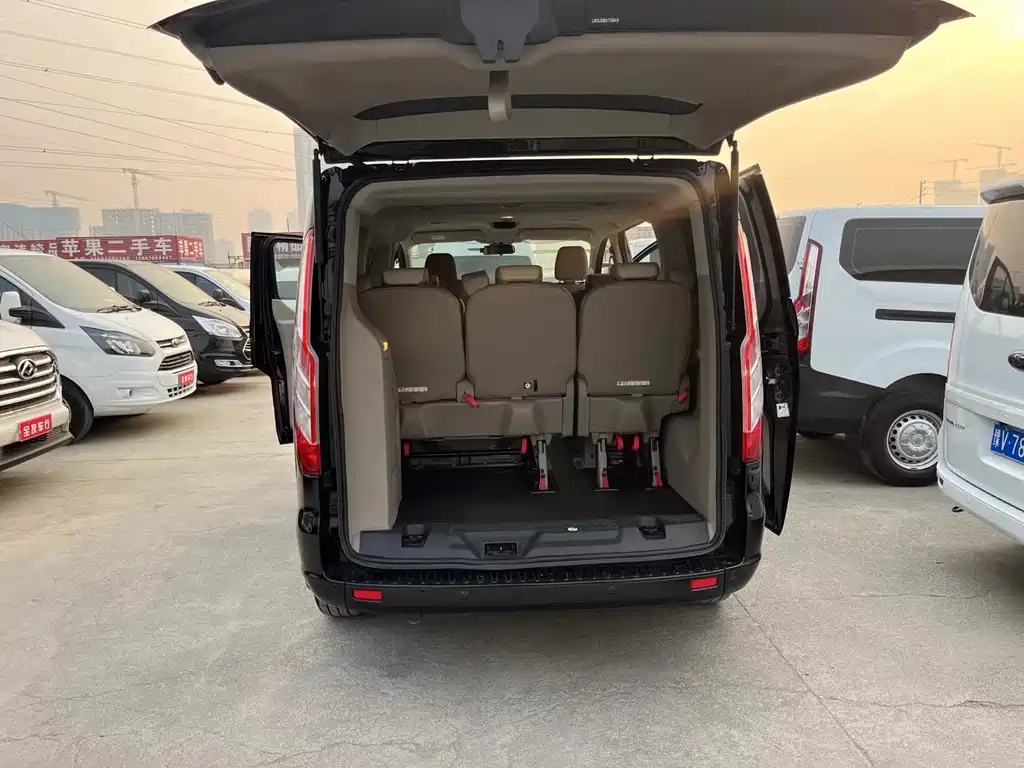 FORD TRANSIT 2021