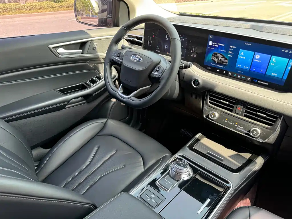 FORD EDGE 2023