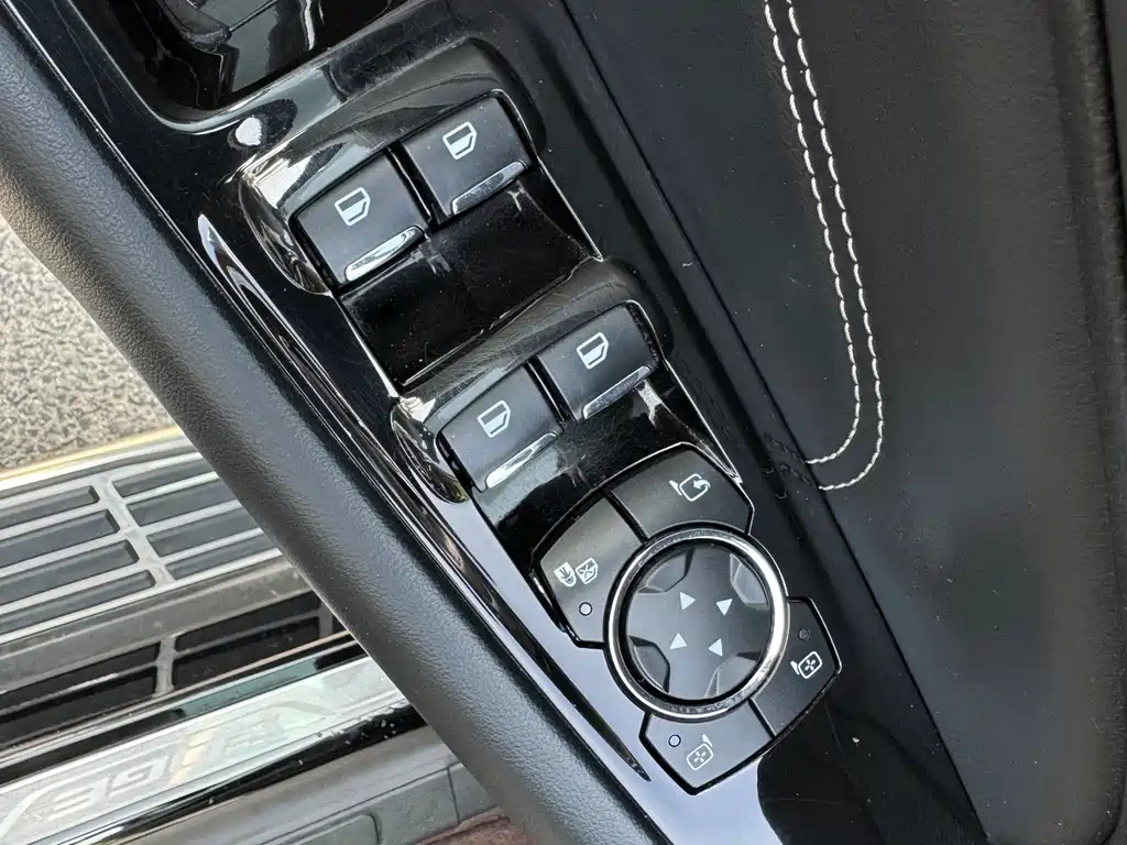 FORD EDGE 2023