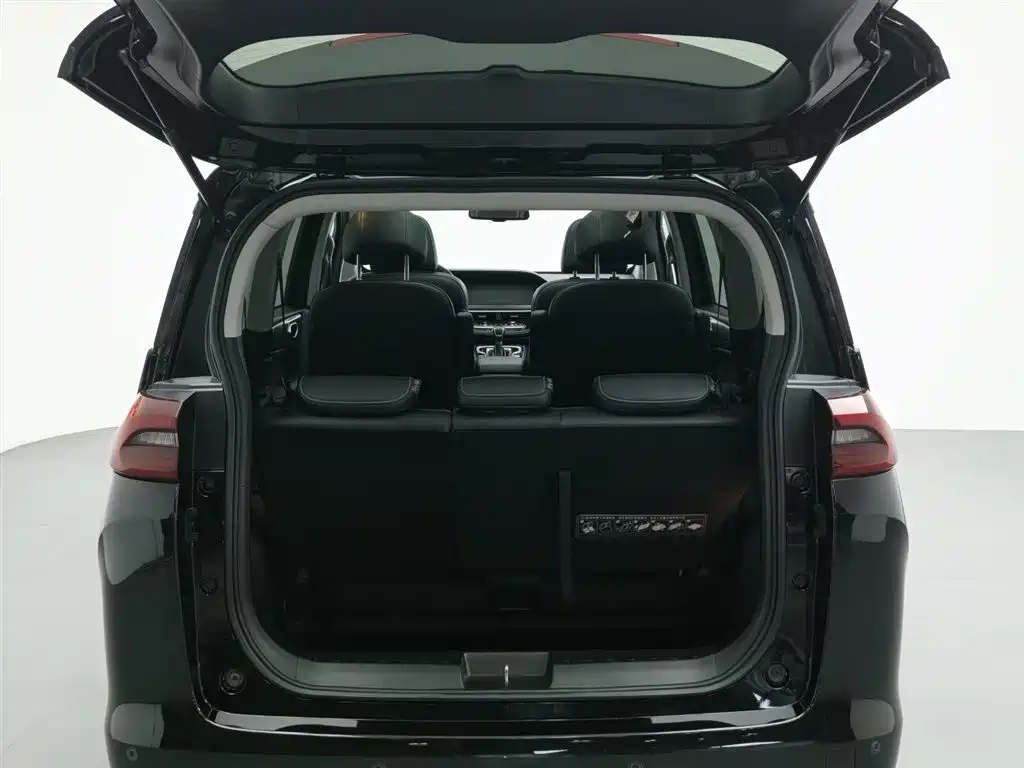 TRUMPCHI M6 2021