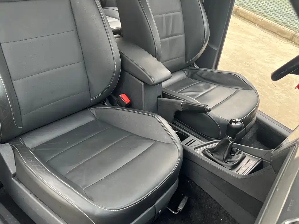 VOLKSWAGEN LAVIDA 2016