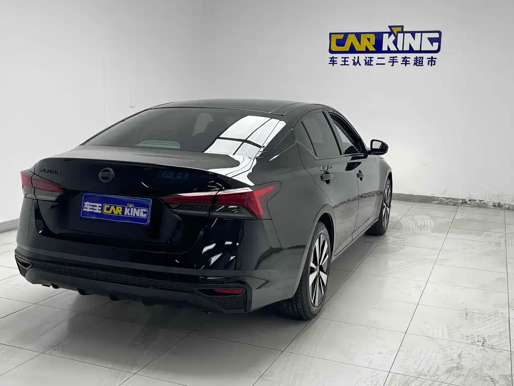 NISSAN TEANA 2021