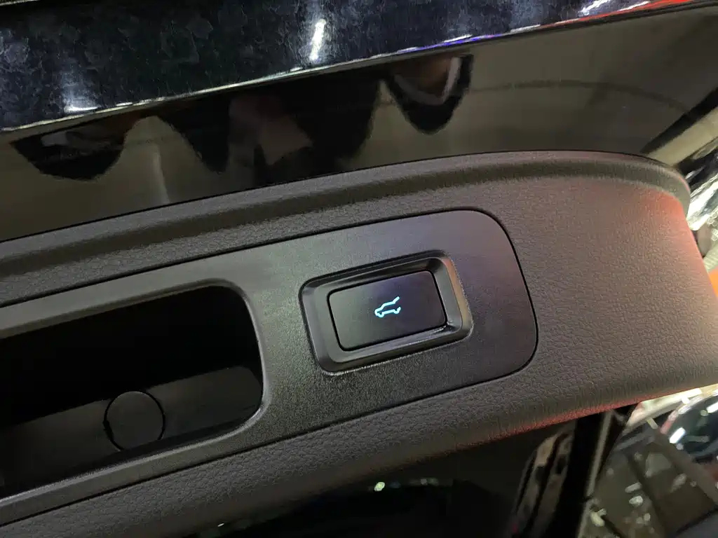 FORD EQUATOR 2022