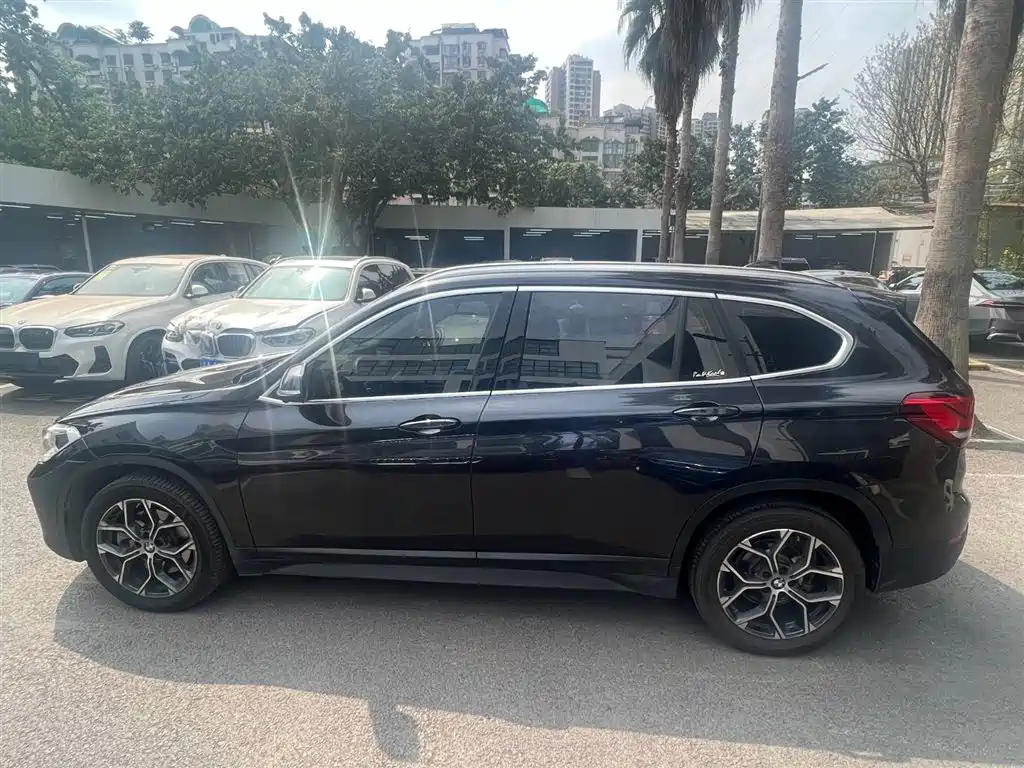 BMW X1 2021