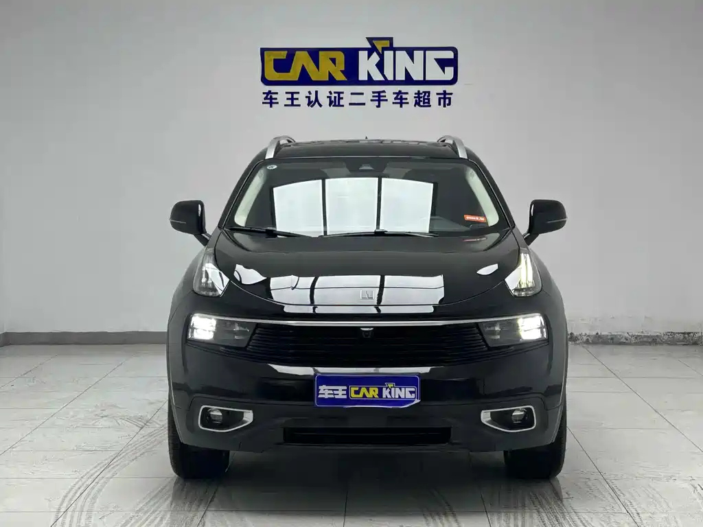 LYNK&CO 01 2020