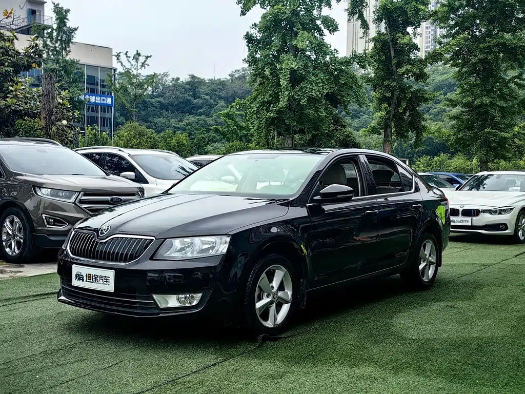 Аукционный лист SKODA OCTAVIA 2015
