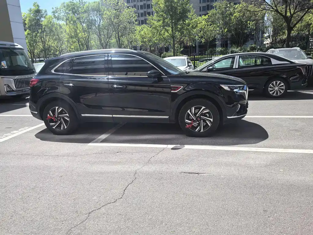 HONGQI HS5 2021