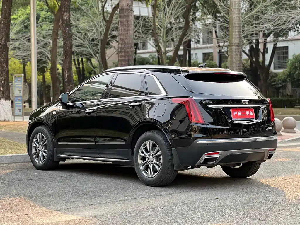 CADILLAC XT5 2020