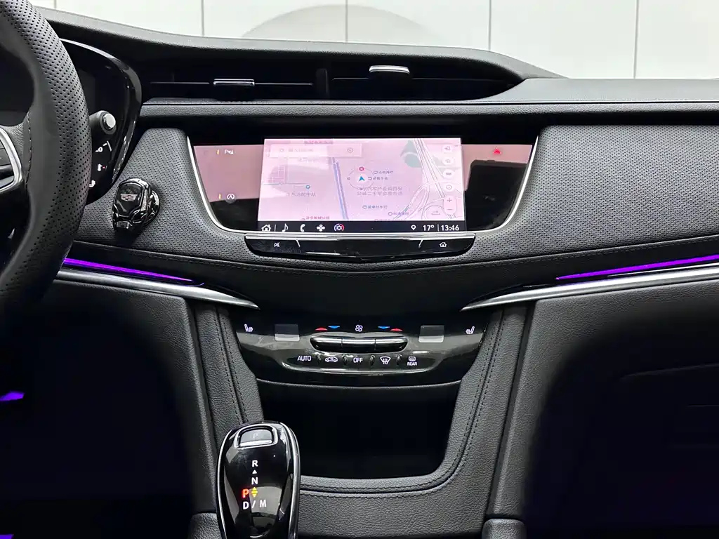 CADILLAC XT5 2022