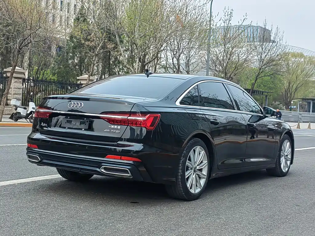 AUDI A6L 2021