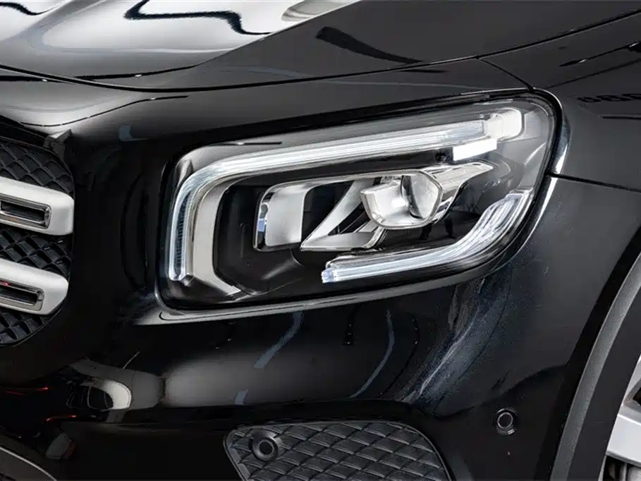 MERCEDES BENZ GLB 2020