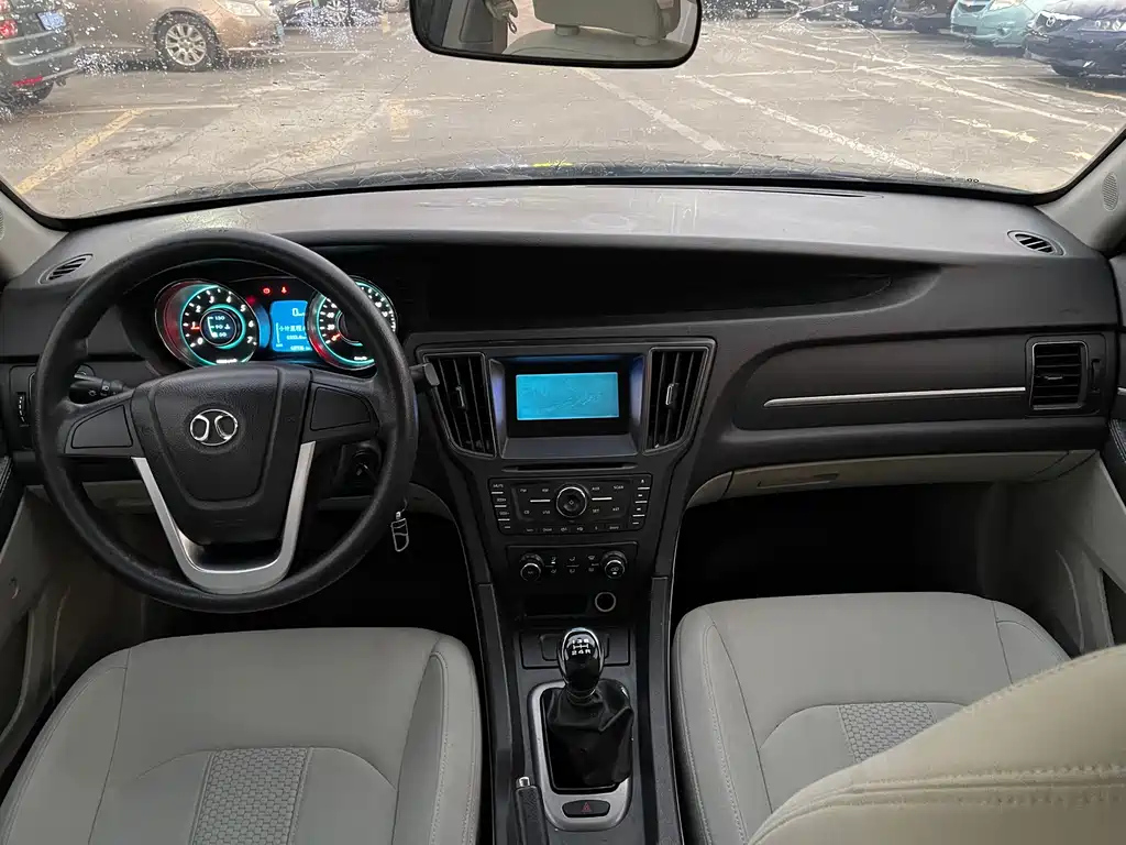 BAIC SENOVA D50 2016