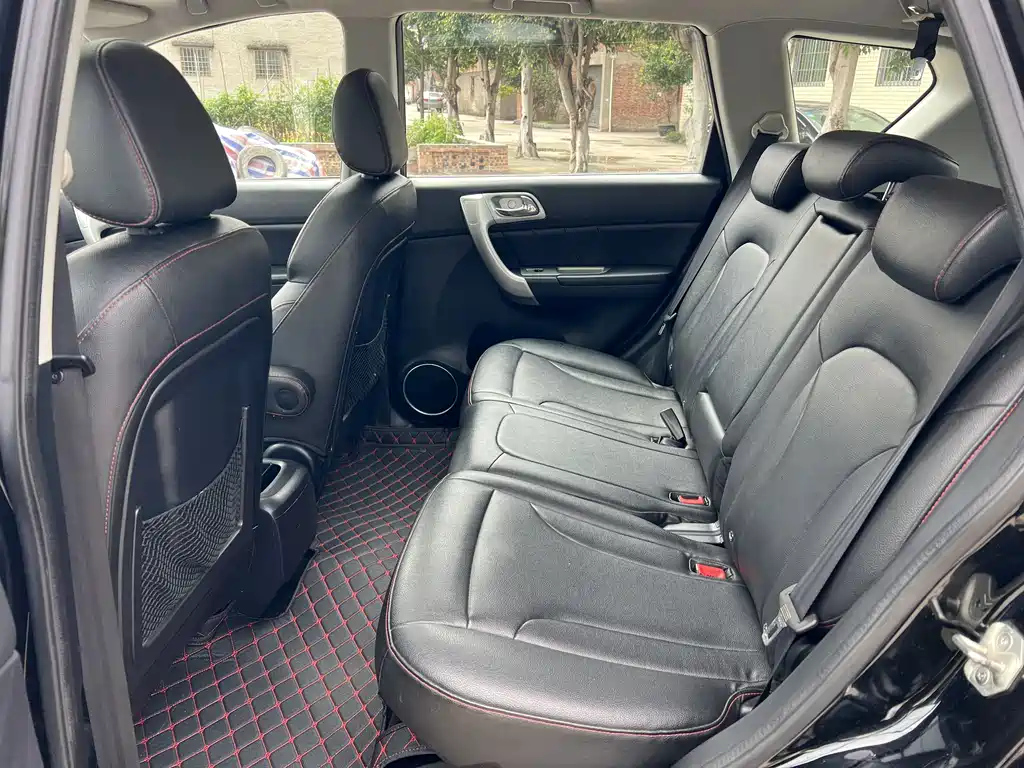 HAVAL H6 2015