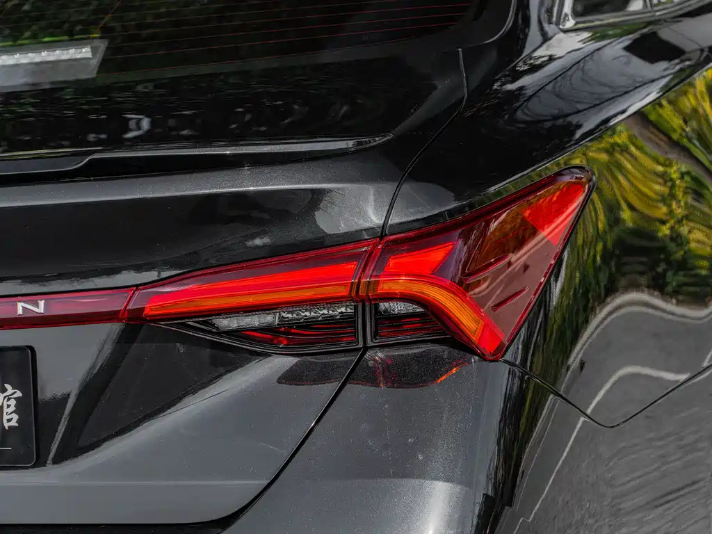TOYOTA AVALON 2023