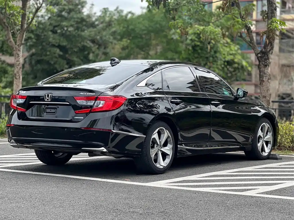 HONDA ACCORD 2021