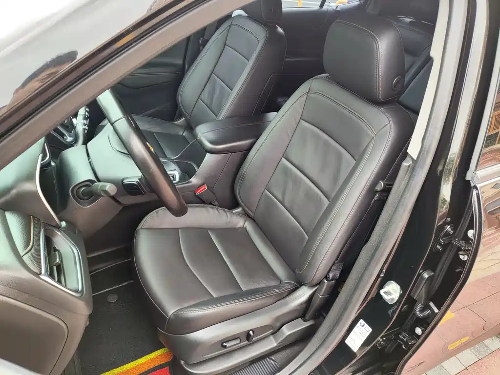 CHEVROLET EXPLORER 2020