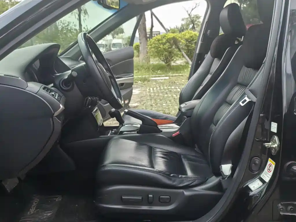 HONDA ACCORD 2010