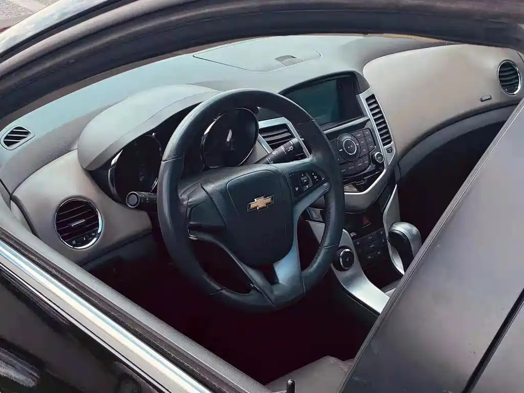 CHEVROLET CRUZE 2013