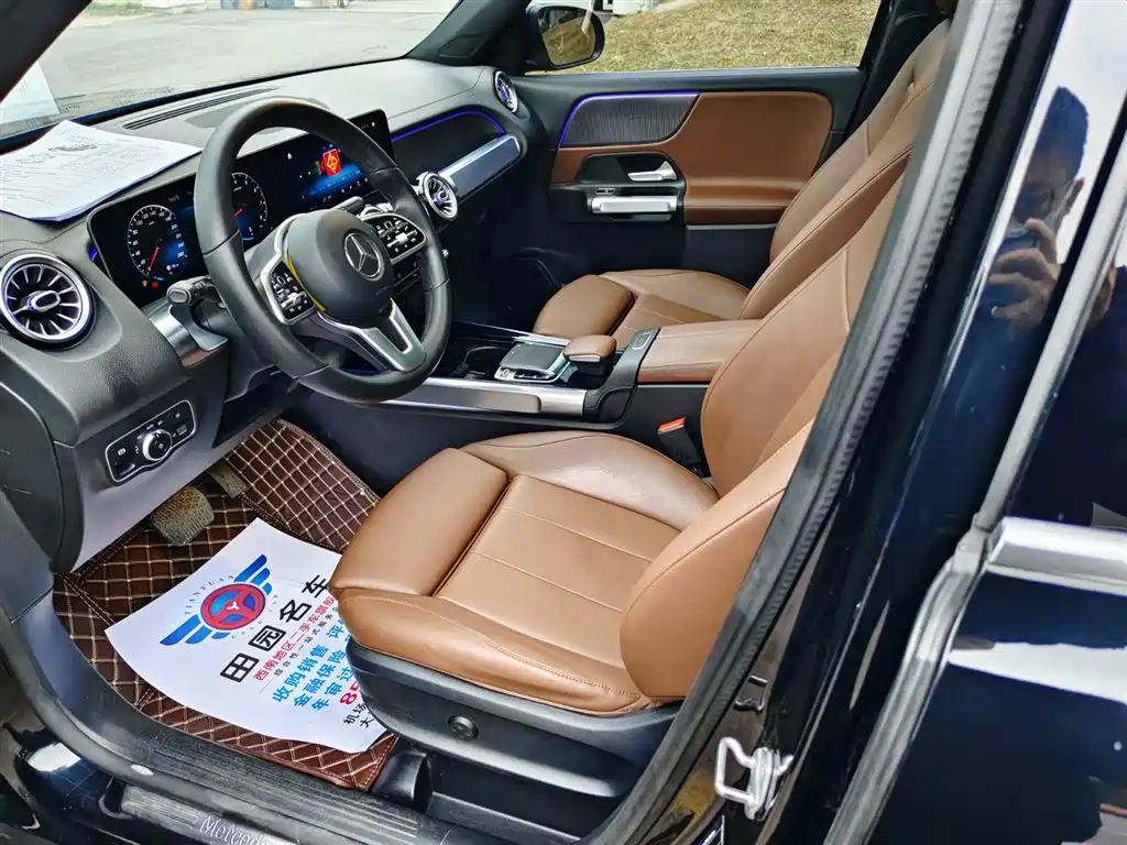 MERCEDES BENZ GLB 2020