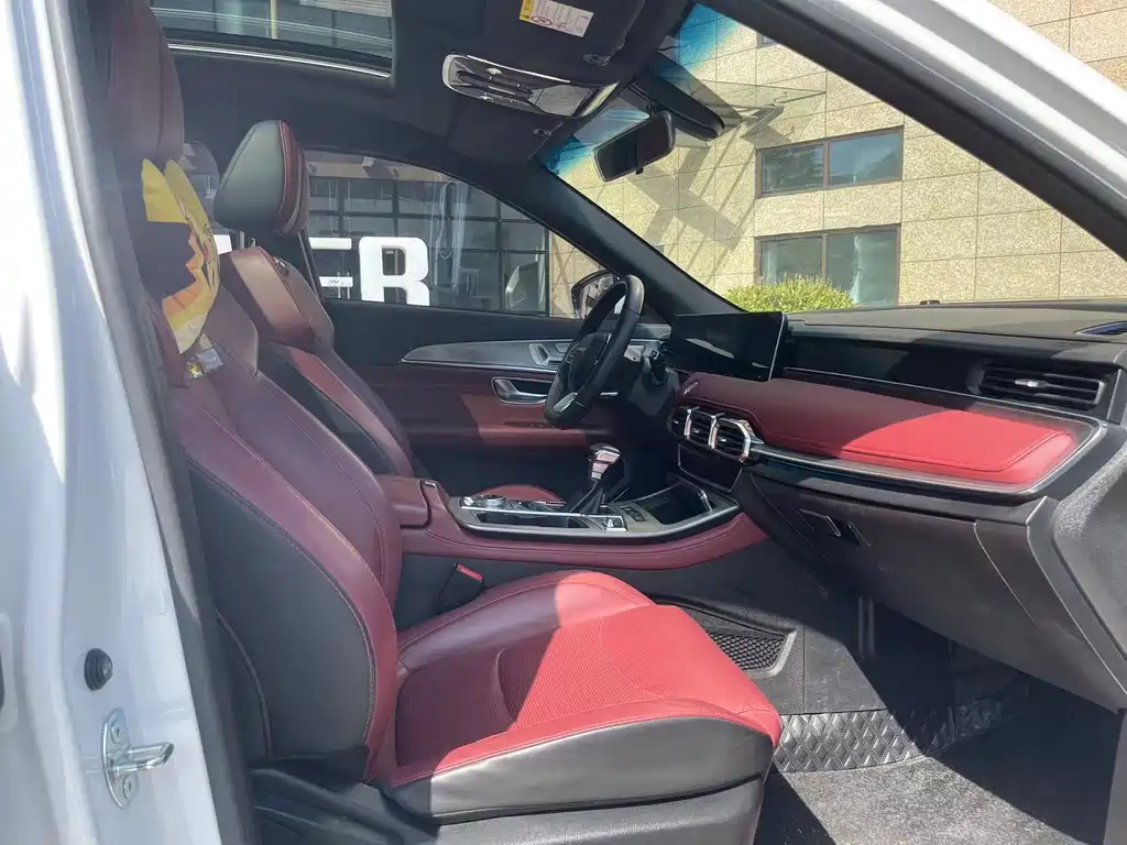 JETOUR X70 PLUS 2022