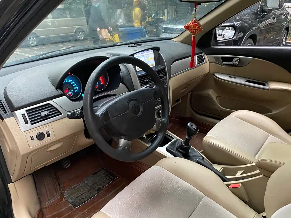 BUICK EXCELLE 2012