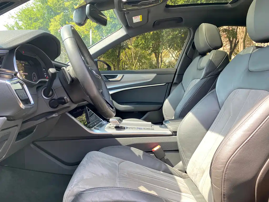 AUDI A6L 2022