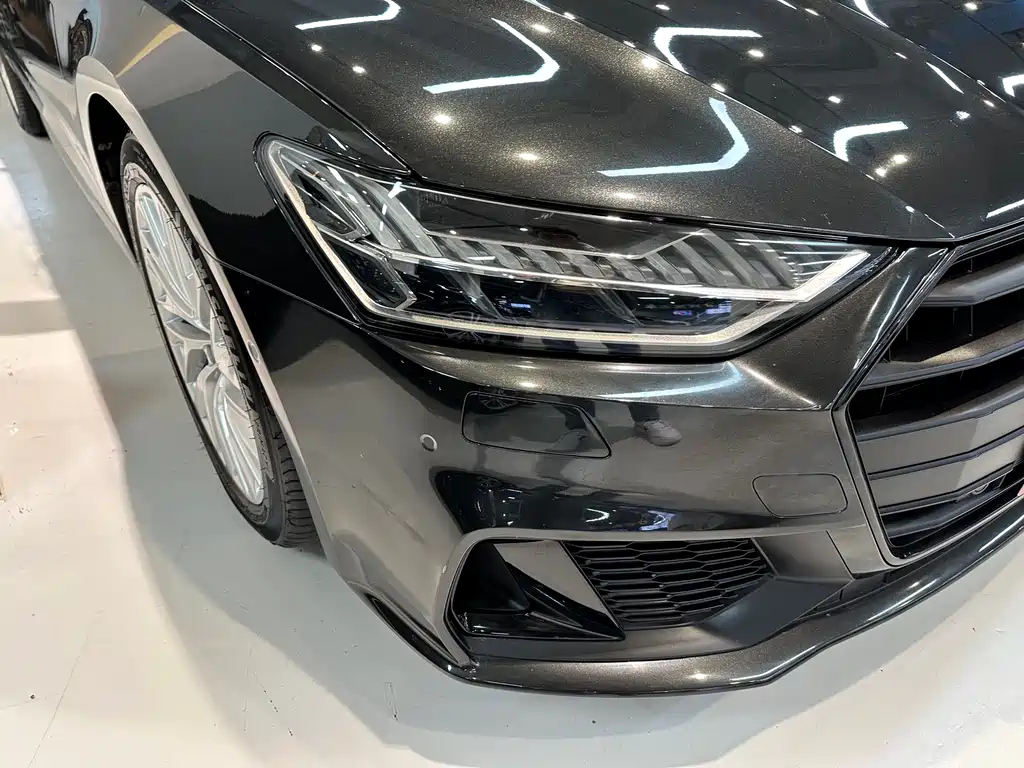 AUDI A7 2021
