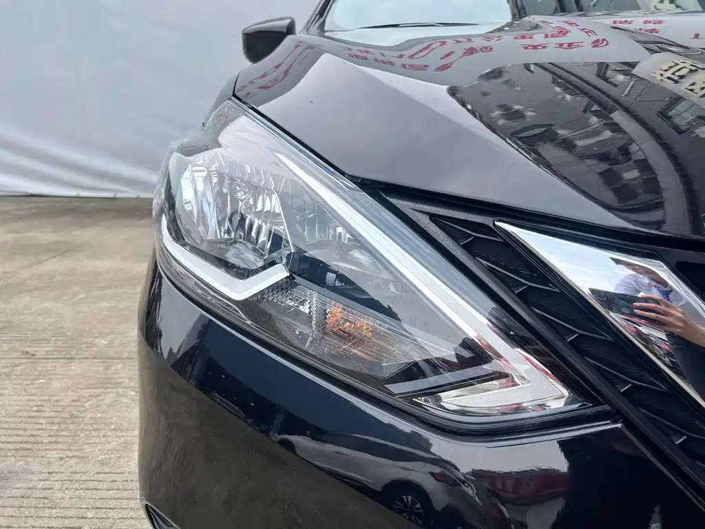 NISSAN SYLPHY 2022