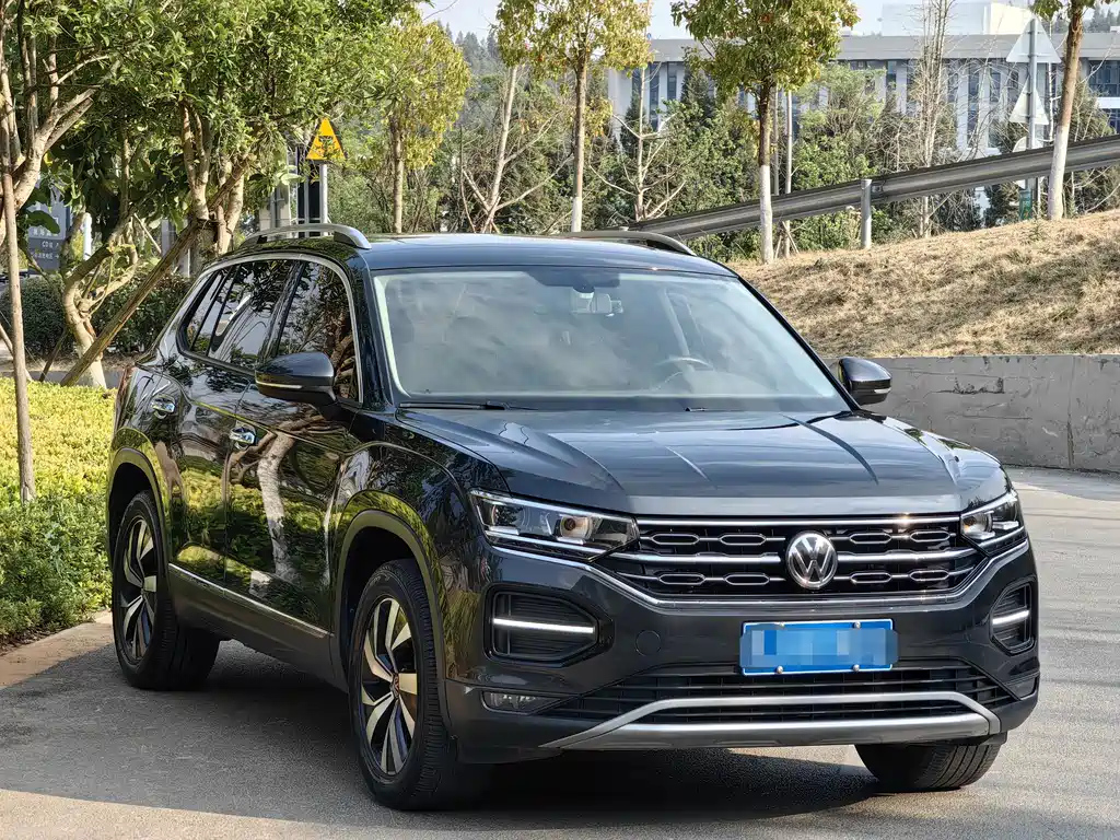 VOLKSWAGEN TAYRON 2020