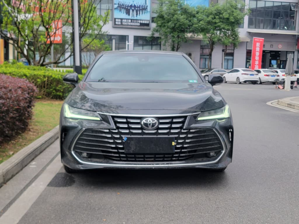 TOYOTA AVALON 2022