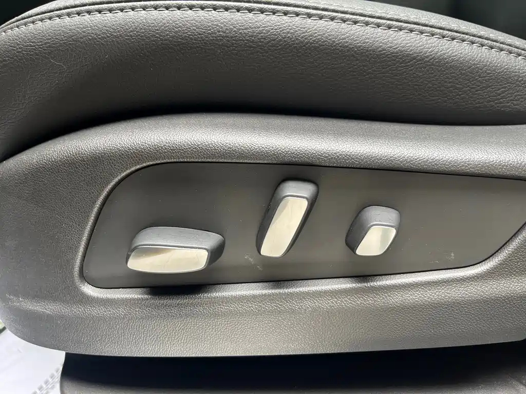 CADILLAC XT5 2023