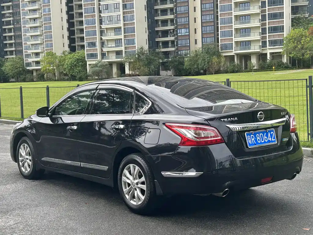 NISSAN TEANA 2014