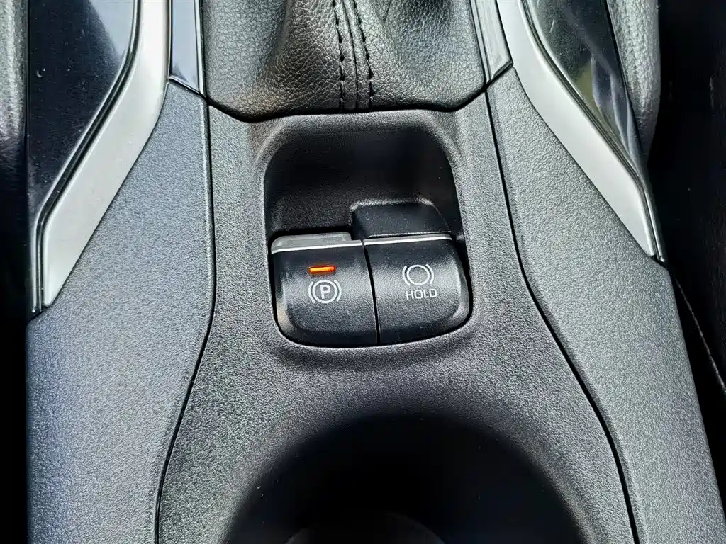 TOYOTA FRONTLANDER 2022